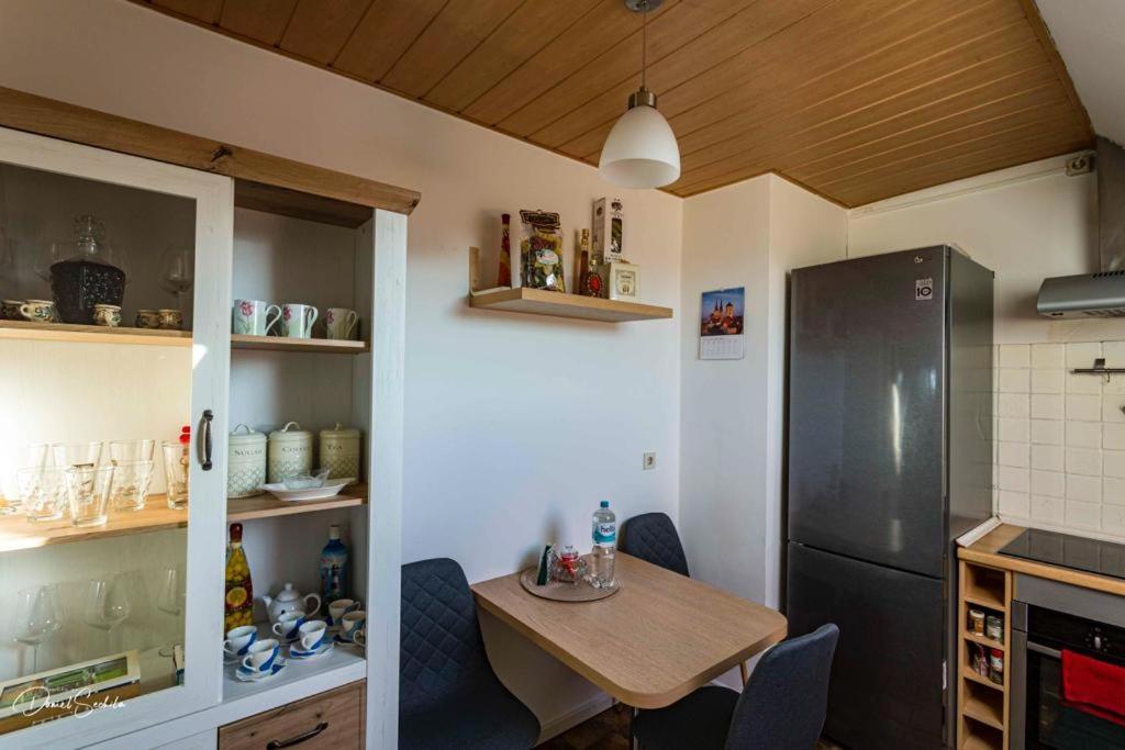 Grosse Unterkunft Zum Wohlfuehlen Stelle Buitenkant foto